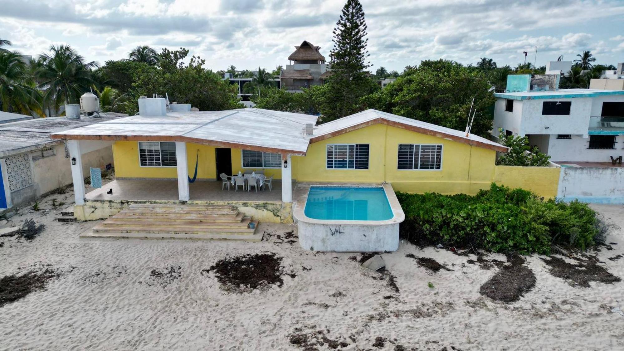 La Casa Amarilla Frente Al Mar Villa Chelem Exteriör bild